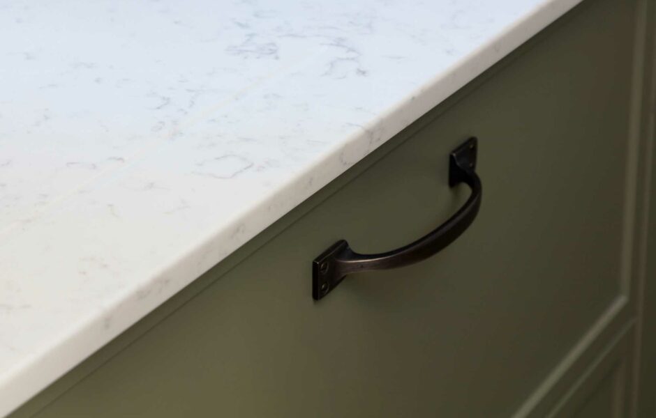 Buckinghamshire Contemporary Skinny Shaker Kitchen Drawer and worktop Detail